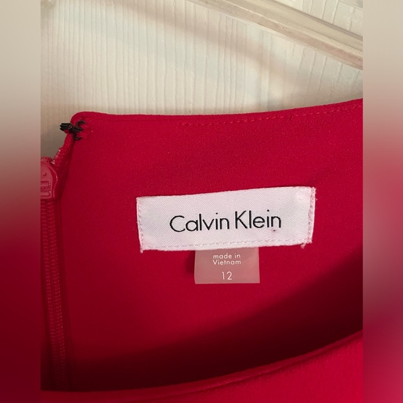 Calvin Klein cocktail dress - Picture 2 of 3